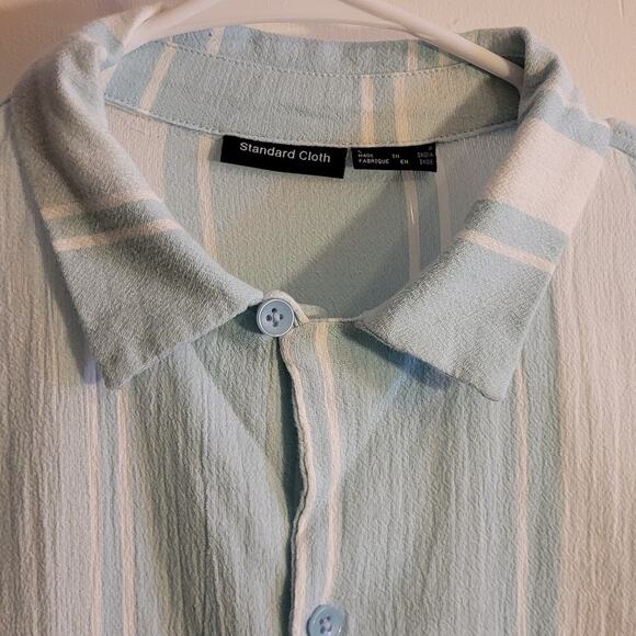 NWT Standard Cloth Men's Button Down Shirt Blue White Striped Short Sleeve Small - Picture 3 of 12